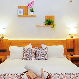 Holy River Homestay Varanasi