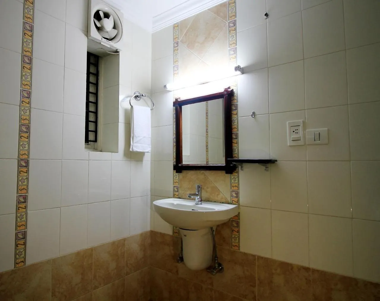 ***  Xavier'S Residency Hotel Kollam India